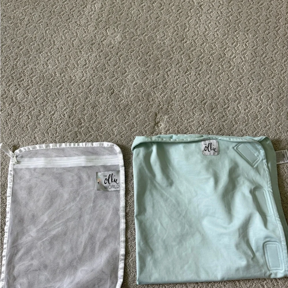 Kids Light Mint Swaddle Blanket with Mesh Laundry Bag